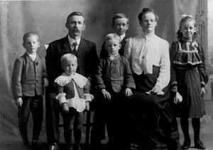 Swan & Emma Swanson and children