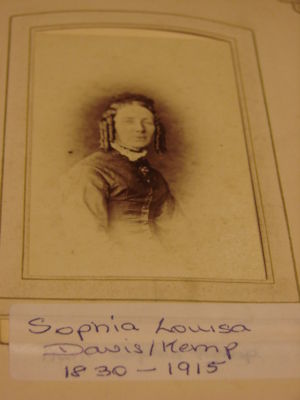 Sophia Davis Image 1
