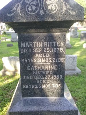 Martin and Catherine Karchner Ritter gravestone