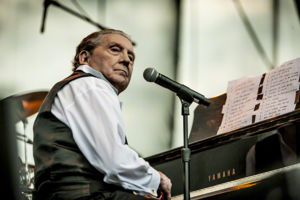 Jerry Lee Lewis performs in Memphis, April 30, 2011