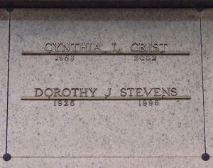 Mausoleum stone of Cynthia Crist and Dorothy Stevens