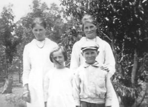 Boehme Children: Back - Lila and Merle - Front - Olive (cousin) and Glen