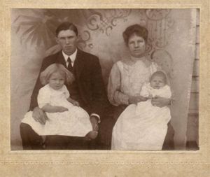 Henry Hamilton Byrd family - Spring 1909