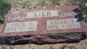 Grave marker of Myles and Virta Kier