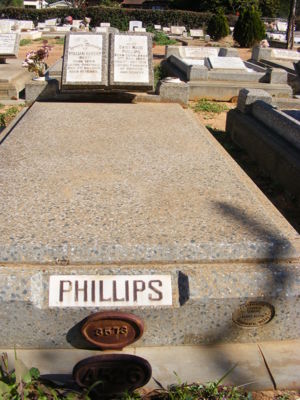 William Hubert Phillips & Daisy Maud Phillips (nee Smith) Image 1