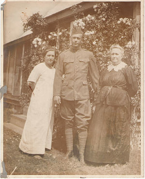 David Cooper WWI with mother and sister