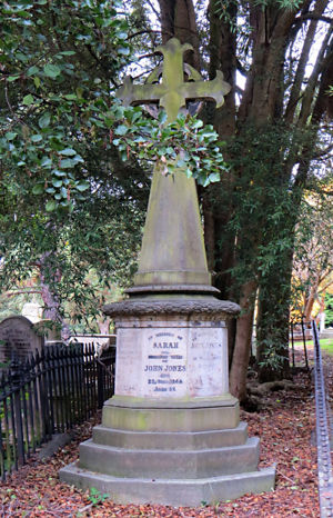 John  and Sarah Jones grave