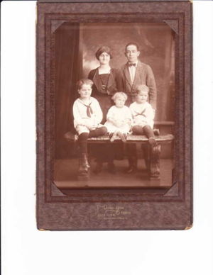 Willard and Ida Savary and their first three children
