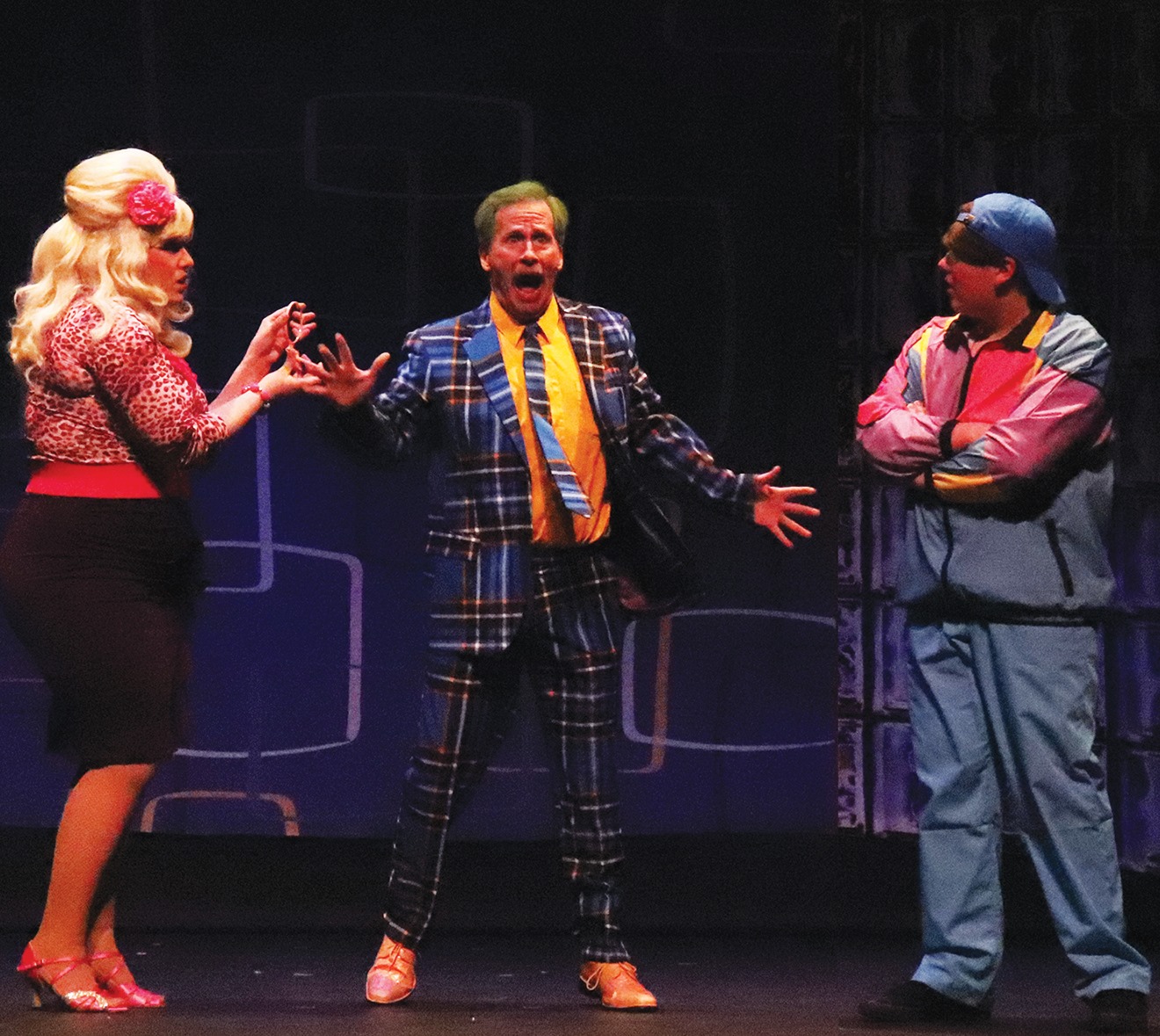Mark Williams as Harry Wormwood in Matilda.