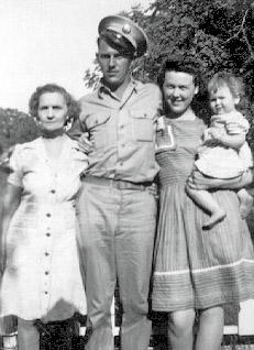 Leonard Fine Family with mom Essie