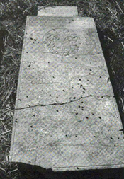 Grave slab for William Randolph I