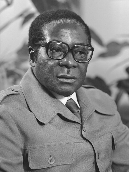 500px-Mugabe-1.jpg