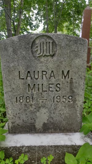 Laura M. Miles headstone (1881-1959)