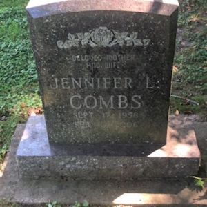 Jennifer Combs' Headstone