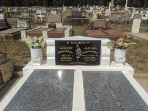 Thomas & Lillian Niddrie headstone