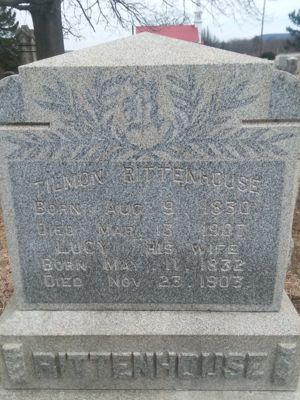 Tilmon and Lucy Rittenhouse gravestone