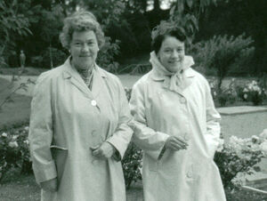 Betsy Gibb Bews (left) & Margaret Thomson Bews.