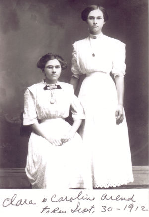 Clara and Carolyn Farrow - 1912