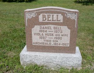 Daniel Bell Viola Husk headstone