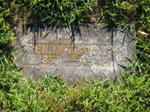 Henry T Squibb Headstone