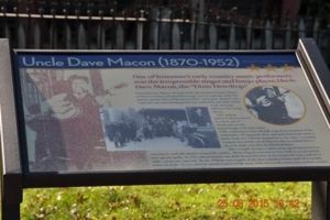 Uncle Dave Macon marker