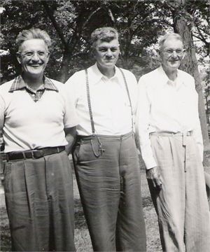 Brothers: Reed Wilmer Raymond, Irvin Alfred Reed, Arthur Winfield Reed