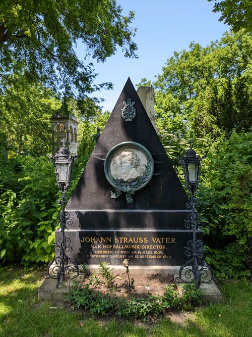 500px-Strauss-1158-2.jpg