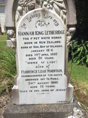 Memorial to Hannah King Letheridge and Florence Mountain