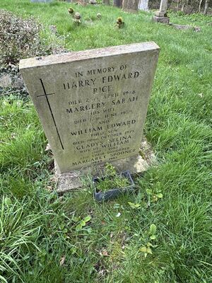 Gravestone of Harry Rice and family