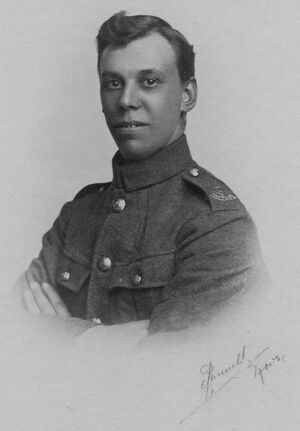 John Henry JONES (1915) in British army WW1 uniform