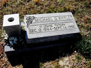 Michael Dover Riffle's Headstone