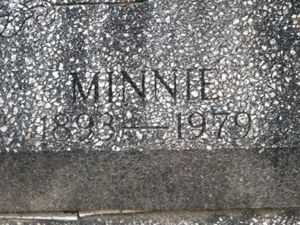 Minnie Seale Image 1