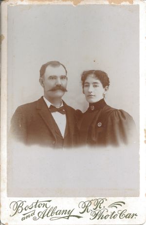 EE Unsell and wife Kathie