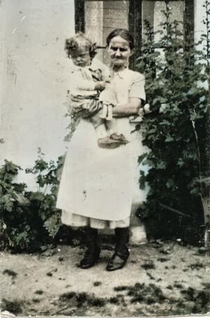 Anna Bolette med barnebarn