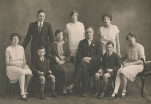 William Henry Weir with Clara May and Family 1927 - Stan 2nd right