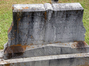 Francis Kinser headstone