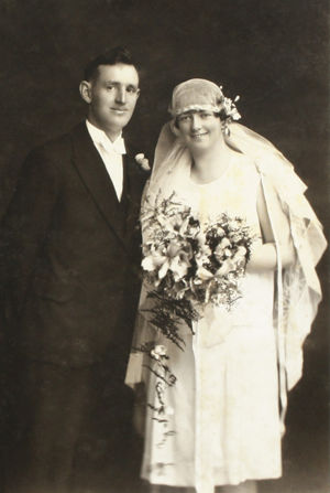 Wedding photo of Beatrice and Andrew.
