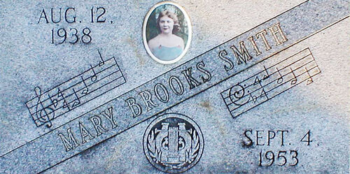 500px-Shape_note_gravestone.jpg