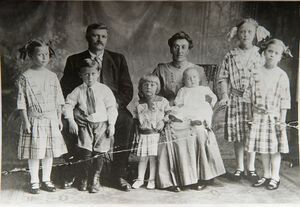 Henry Hollenkamp and Family