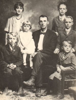 Robert and Mae (Nelson) Lewis and Family