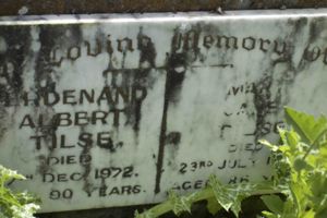 Headstone in Gundy General Cemetery