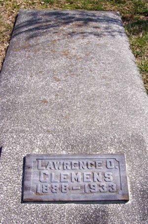 Lawrence Otto Clemens' Headstone