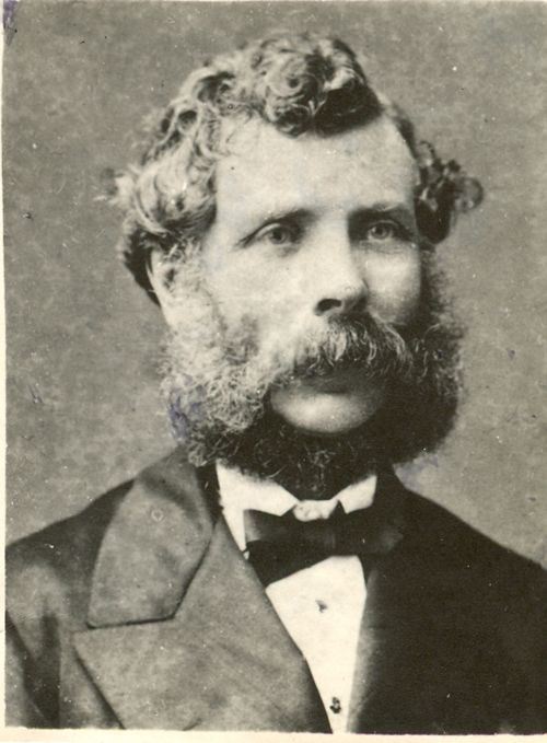 500px-Russell-16862.jpg