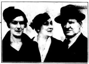 Opera singers: Frederick Collier, Elsy Collier (nee Treweek) and Elva Collier