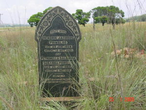 Grave of Hendrik Jacobus Prinsloo and Petronella Salomina Susanna Prinsloo