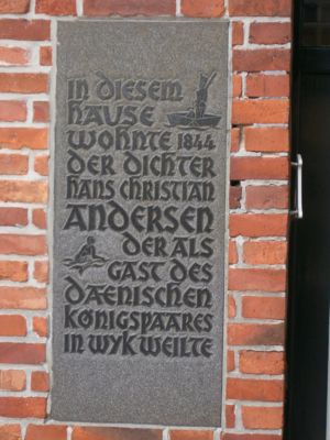 Plaque on house where Hans Christian Anderson stayed