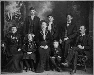 Gertrude McKnight family