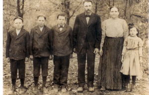 From left: Luther, John,William, John Henry, Sarah Alice, Lena