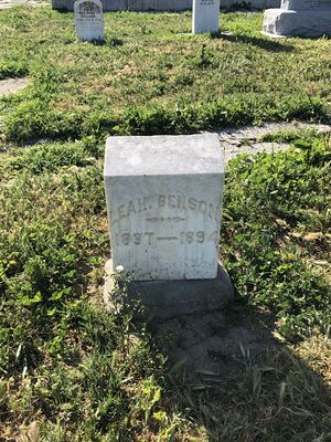 Leah Benson headstone