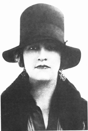 Thea Proctor, 1927. Photograph Bernice Agar